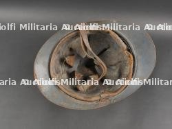 Casque Adrian avec impact et pipe du sous-lieutenant Paul Delsarte du 4e Génie tombé à Verdun. Adrian Helmet with Impact and Pipe of Second Lieutenant Paul Delsarte, 4th Engineers, Fallen at Verdun — photo 11