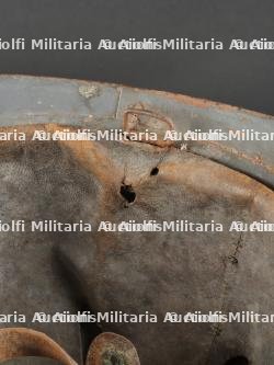 Casque Adrian avec impact et pipe du sous-lieutenant Paul Delsarte du 4e Génie tombé à Verdun. Adrian Helmet with Impact and Pipe of Second Lieutenant Paul Delsarte, 4th Engineers, Fallen at Verdun — photo 14