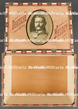 Grande boîte à cigares à l'effigie du Maréchal Hindenburg. Large Cigar Box Featuring Marshal Hindenburg — miniature 8