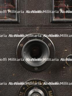 Rare appareil photographique à plaques du Service Photographique des Armées. Rare Plate Camera of the Army Photographic Service — miniature 10