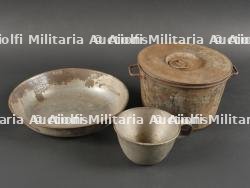 Lot d'équipement français dont musette du 6e d'infanterie coloniale. Lot of French Equipment including Colonial Infantry 6th Regiment Bag — miniature 13