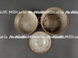 Lot d'équipement français dont musette du 6e d'infanterie coloniale. Lot of French Equipment including Colonial Infantry 6th Regiment Bag — photo 18