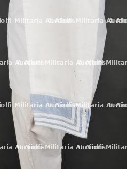 Ensemble de vêtements de marin français. Set of French Navy Uniforms — miniature 6