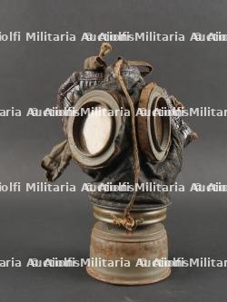 Masque anti-gaz allemand Lederschutzmaske avec boîtier nominatif et régimenté. German Gas Mask Lederschutzmaske with Named and Regimentally Marked Canister — photo 10