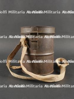 Masque anti-gaz allemand Gummimaske dans son boîtier. German Gas Mask Gummimaske with Canister — miniature 4