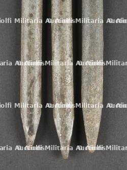Piquets de tente avec leur housse en toile feldgrau. German Tent Pegs with Field-Grey Canvas Cover — photo 11
