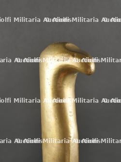 Glaive d'artillerie allemand avec porte fourreau et dragonne. German Artillery Short Sword with Frog and Knot — miniature 14