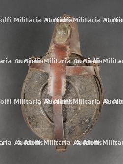Bidon d'infirmier allemand. German Medic’s Canteen — photo 2