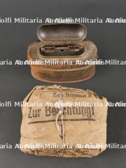 Bougies et support de réchaud de tranchées allemand Hindenburg. German Trench Stove with Candles and Holder (Hindenburg Type) — photo 1