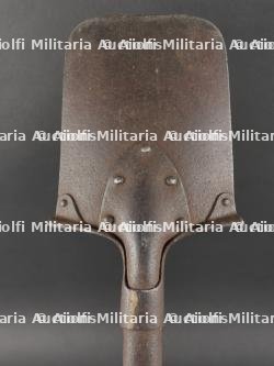 Pelle allemande du 133e régiment d'infanterie saxon datée 1911. German Entrenching Tool, 133rd Saxon Infantry Regiment, Dated 1911 — photo 5