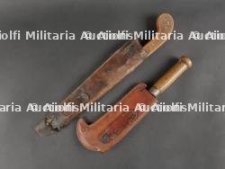 Scie et serpe françaises dans leurs étuis. French Saw and Billhook with Scabbards — photo 2