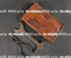 Trousse d'entretien de mitrailleur allemand pour MG08. German MG08 Gunner’s Maintenance Kit — photo 2