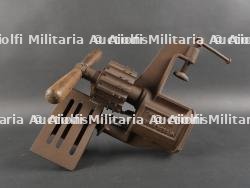Machine à garnir les bandes pour MG08 Gurtfuller. MG08 Belt-Filling Machine “Gurtfüller” — miniature 2