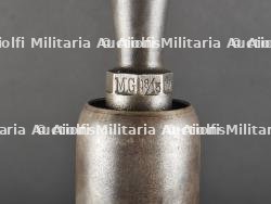 Cache flamme de MG08-15 dans son container. MG08/15 Flash Hider with Container — miniature 6