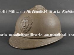 Casque Adrian Belge d'officier en liège. Belgian Officer’s Adrian Helmet in Cork
