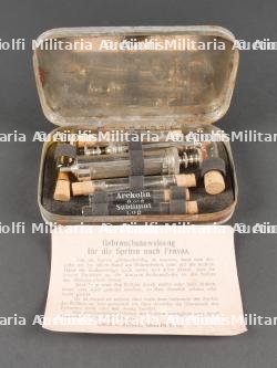 Boîte de vétérinaire allemand. German Veterinary Case