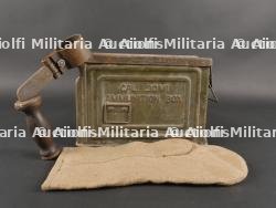 Caisse US et poignée mitrailleuse calibre 50