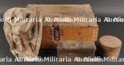 Caisse et boîte allemandes et sacoche