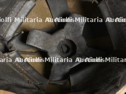 Casque britannique. British Helmet. — miniature 8