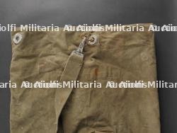 Sac de paquetage duffle bag nominatif. Named duffle bag from the 121st Cavalry Reco, KIA, Purple Heart. — miniature 6