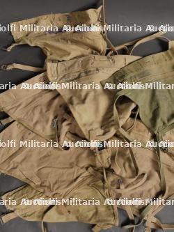 Triangles de sac M28 nominatif. Named M28 pack triangles. — miniature 2