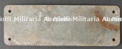 Plaquettes de véhicules US et allemand. Plates from US and German vehicles. — photo 12