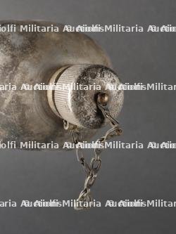 Gourdes de parachutiste US. US paratrooper canteens — miniature 13