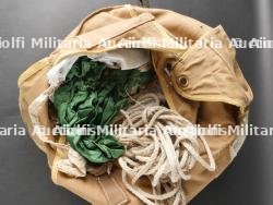 Housse de voilure de parachute de container britannique. British parachute canopy cover for container — miniature 8