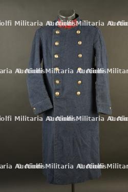 Capote francaise troupe M1877 gris de fer bleuté. French M1877 enlisted greatcoat in bluish iron grey.