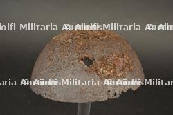 Cervelière francaise de protection provenance Notre Dame de Lorette. French protective skull cap helmet from Notre-Dame-de-Lorette. — miniature 3