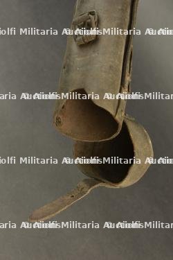 Etui cuir pour tromblon lance grenade VB. Leather case for VB rifle grenade launcher. — miniature 2
