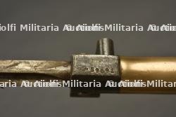 Lot de 2 épées baionnettes Lebel M1886. Lot of 2 French Lebel M1886 sword bayonets. — photo 3