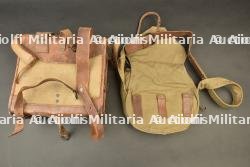 Havresac et musette de pourvoyeur Chauchat. Chauchat light machine gun ammunition carrier backpack and haversack. — miniature 2