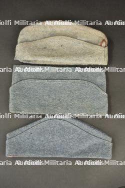 Lot de 3 bonnets de police francais. Lot of 3 French side caps. — photo 7