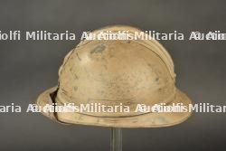 Casque Adrian moutarde des troupes coloniales. Mustard-coloured Adrian helmet of French Colonial Troops. — photo 3