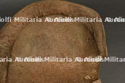 Lot de 3 étuis de révolvers et pistolet français. Lot of three French revolver and pistol holsters. — miniature 3