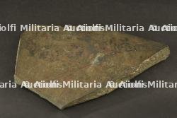 Fragment de la cloche de l'église Saint Martin de Ypres détruite en novembre 1914. Fragment of the bell of Saint Martin's Church in Ypres destroyed in November 1914. — miniature 3