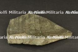 Fragment de la cloche de l'église Saint Martin de Ypres détruite en novembre 1914. Fragment of the bell of Saint Martin's Church in Ypres destroyed in November 1914. — photo 4