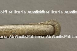 Sabre allemand Blucher de l'artillerie avec porte sabre en cuir. German Blücher artillery sabre with leather sword carrier. — photo 3