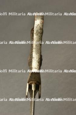 Sabre allemand Blucher de l'artillerie avec porte sabre en cuir. German Blücher artillery sabre with leather sword carrier. — miniature 6