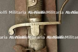 Sabre allemand Blucher de l'artillerie avec porte sabre en cuir. German Blücher artillery sabre with leather sword carrier. — photo 12