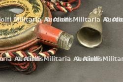 Gourde et canne de réservistes et paquet Feldpost bavarois. Bavarian reservists' canteen and walking stick with Feldpost parcel. — miniature 2