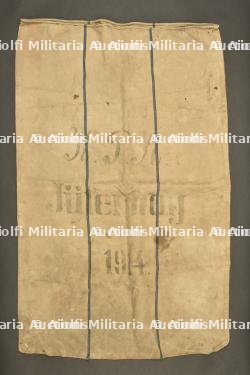 Lot étui de piquets de tente et sacs de subsistances allemands. Lot of German tent-peg bag and provisions sacks. — miniature 3