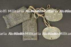 Lot pattes d'épaule et plaques d'identité d'un soldat  du JR15. Shoulder straps and identification tags of a soldier of Infantry Regiment 15. — photo 4