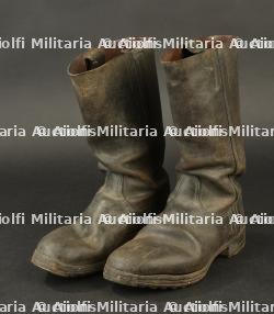 Paire de bottes allemandes. Pair of German boots.
