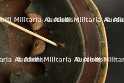 Casque à pointe du Wurttemberg avec impacts. Battle-damaged Württemberg pickelhaube. — photo 3