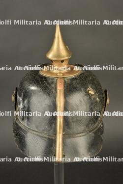 Casque à pointe du Wurttemberg avec impacts. Battle-damaged Württemberg pickelhaube. — miniature 10