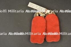 Paire de pattes d'épaule M1915 d'un Major du JR111 Badois. Pair of M1915 major's shoulder boards of Baden Infantry Regiment 111. — photo 2
