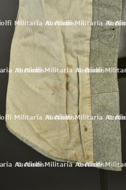 Bluse M1915 d'un sous officier du 1er régiment d'artillerie de la Garde. M1915 Bluse of an NCO of the 1st Guard Artillery Regiment. — miniature 5