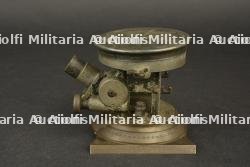 Théodolite boussole de mitrailleur allemand. German machine-gunner's compass theodolite. — photo 6